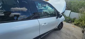 Foto de PUERTA DELANTERA DERECHA RENAULT CAPTUR I 1.5 dCi Diesel FAP (110 CV / 81 KW)