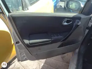 Foto de ELEVALUNAS DELANTERO IZQUIERDO RENAULT MEGANE II GRANDTOUR 1.5 dCi Diesel (82 CV / 60 KW) referencia 8201010926