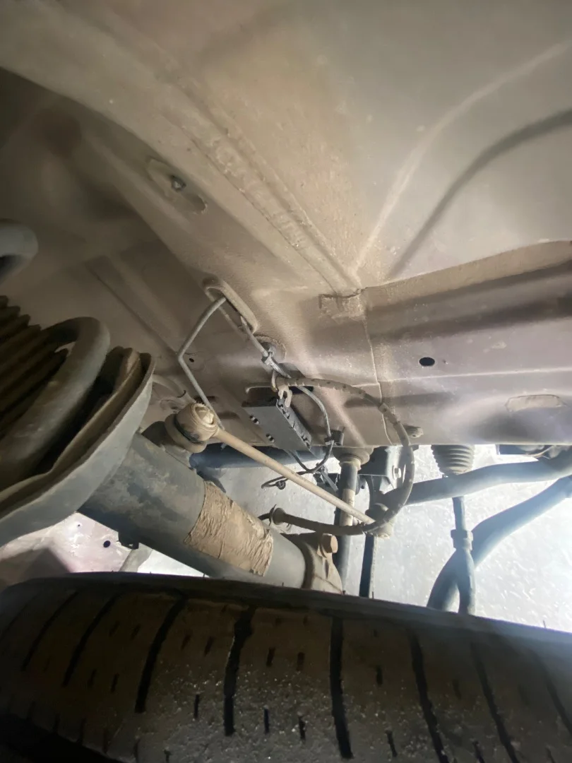 Foto de BRAZO SUSPENSION DELANTERO DERECHO BMW SERIE X3 (E83) 2.0 Turbodiesel CAT (177 CV / 130 KW)
