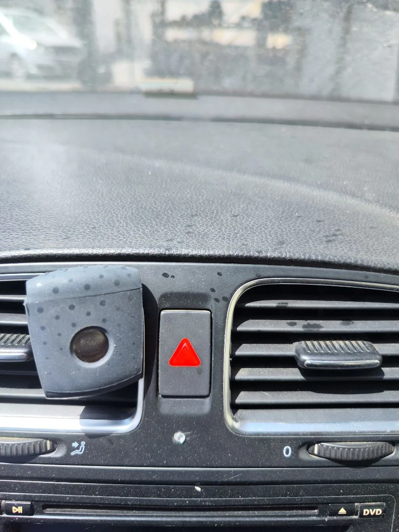 Foto de WARNING VOLKSWAGEN GOLF VI (5K1)(10.2008) 2.0 TDI (110 CV / 81 KW)