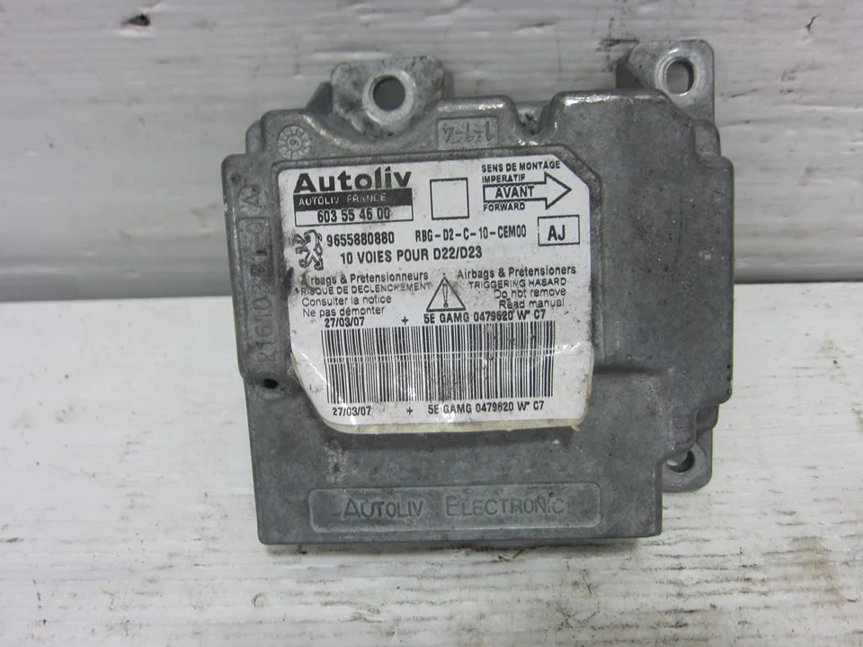 Foto de CENTRALITA AIRBAG PEUGEOT 407 2.0 16V HDi FAP CAT (RHR / DW10BTED4) (136 CV / 100 KW) referencia 9655880880