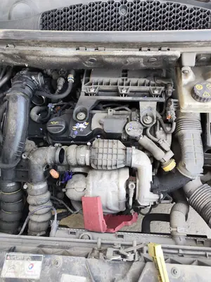 Foto de MOTOR COMPLETO CITROEN BERLINGO FURGÓN 1.6 Blue-HDI FAP (99 CV / 73 KW) referencia BHY foto 2