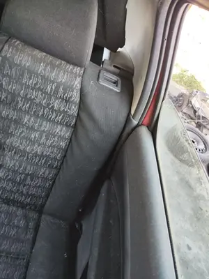 Foto de CINTURON SEGURIDAD TRASERO IZQUIERDO PEUGEOT 307 (S1)(04.2001) 1.6 16V CAT (109 CV / 80 KW)