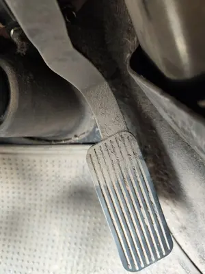 Foto de PEDAL ACELERADOR CITROEN XSARA COUPE 2.0 HDi CAT (RHY / DW10TD) (90 CV / 66 KW)