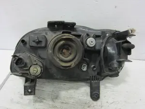 Foto de FARO DERECHO SUZUKI SWIFT BERLINA (SF/EA) 1.3 CAT (101 CV / 74 KW) referencia 082181121R foto 2