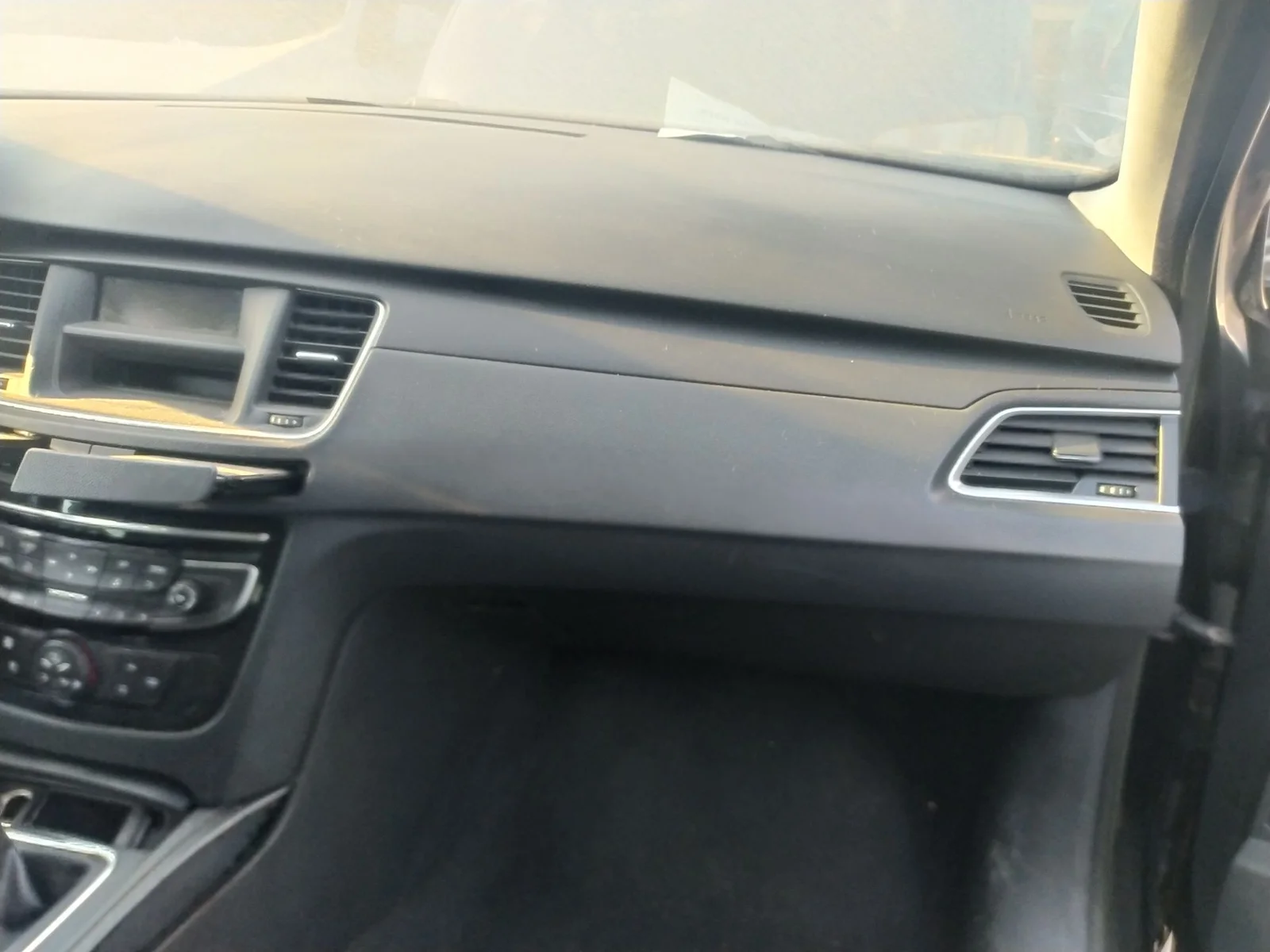 Foto de AIRBAG DELANTERO DERECHO PEUGEOT 508 SW 1.6 HDi FAP (112 CV / 82 KW)