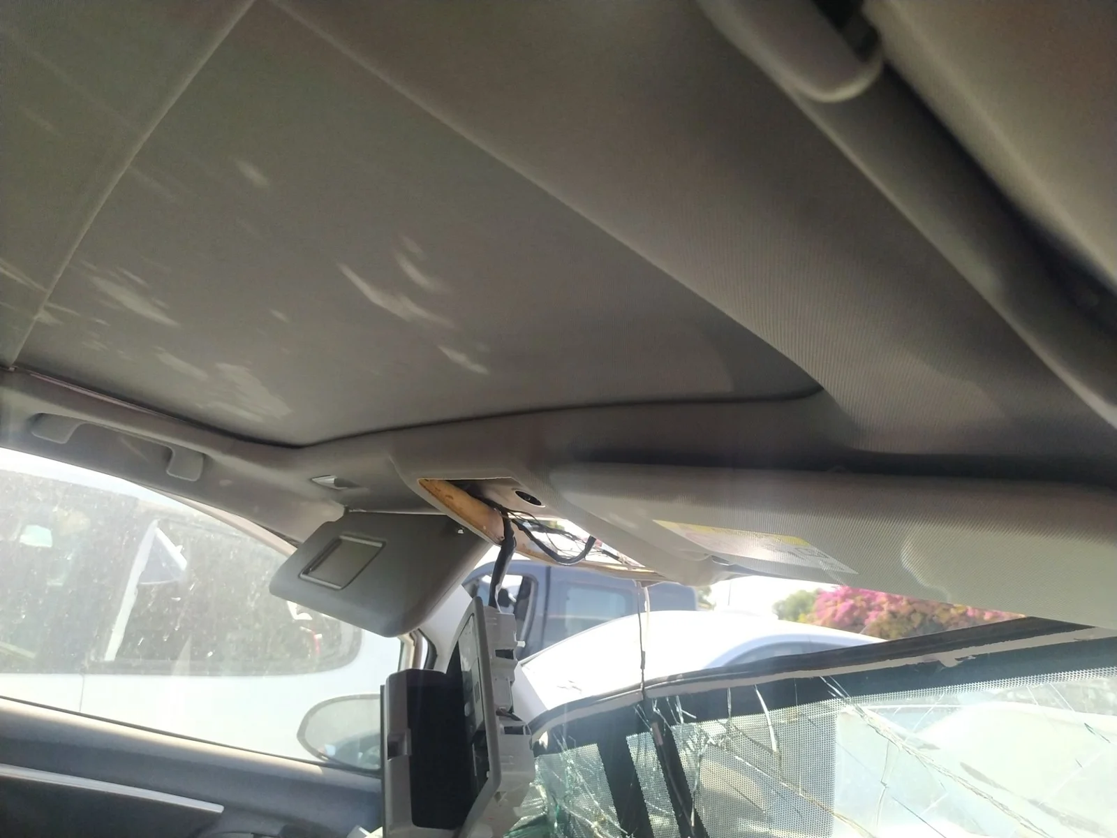 Foto de PARASOL DERECHO TOYOTA VERSO (AUR2/ZGR2) 1.6 D-4D CAT (112 CV / 82 KW)
