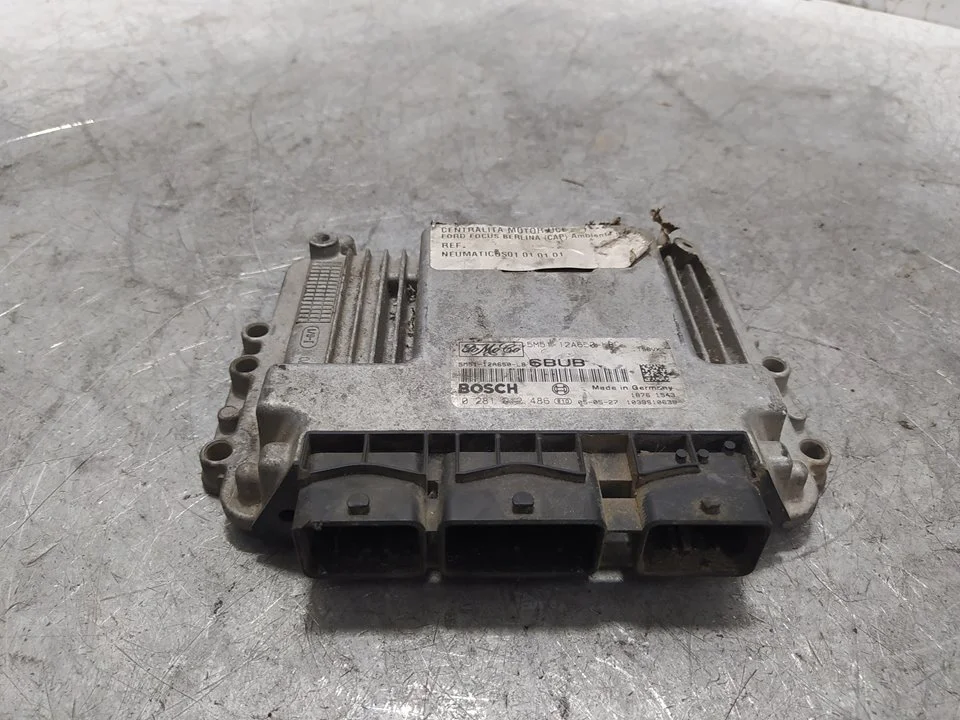 Foto de CENTRALITA MOTOR UCE FORD FOCUS BERLINA (CAP) 1.6 TDCi CAT (109 CV / 80 KW) referencia 5M5112A650LB
