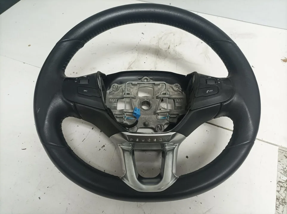 Foto de VOLANTE PEUGEOT 2008 referencia 6191372