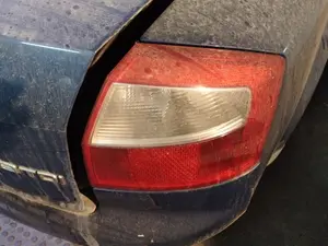 Foto de PILOTO TRASERO DERECHO AUDI A4 BERLINA (8E)
