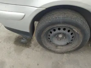 Foto de PASO RUEDA TRASERO DERECHO CITROEN C5 BERLINA 2.0 HDi (109 CV / 80 KW) referencia 8530KL