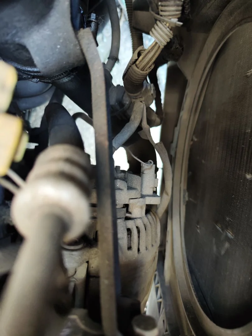 Foto de ALTERNADOR NISSAN INTERSTAR (X70) 2.5 dCi Diesel CAT (114 CV / 84 KW)