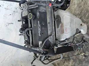 Foto de MOTOR COMPLETO FORD FOCUS FAMILIAR (CAK) 1.6 16V CAT (101 CV / 74 KW) referencia FYDA