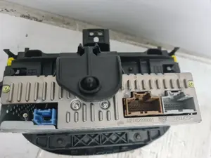 Foto de SISTEMA NAVEGACION GPS OPEL CORSA E 1.4 (90 CV / 66 KW) referencia 13384291 foto 2