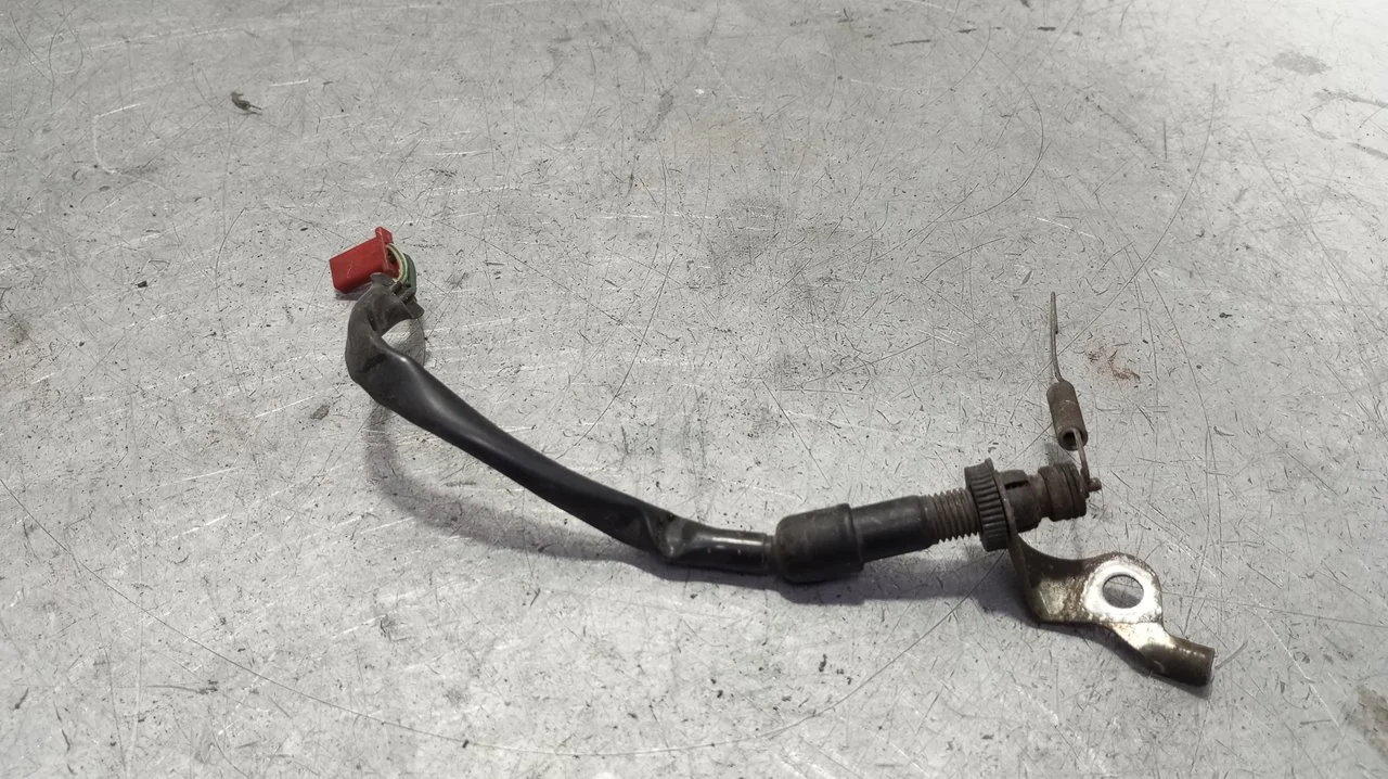 Foto de INTERRUPTOR HONDA CBR 600 F / CBR 600 RR 598 cm3 - 68 kW (92 CV / 68 KW)