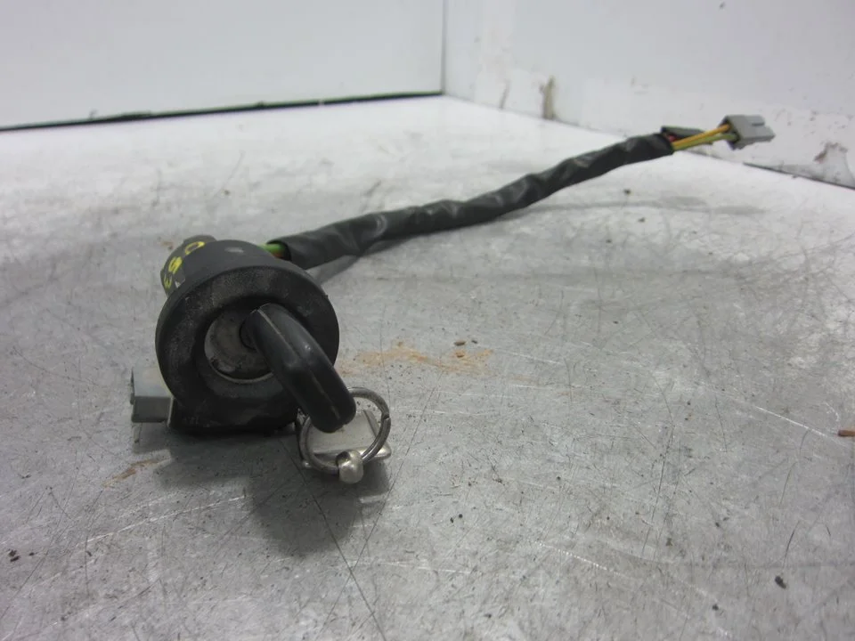 Foto de CONMUTADOR DE ARRANQUE RENAULT KANGOO I (F/KC0) 1.9 Diesel (64 CV / 47 KW) referencia 042264J