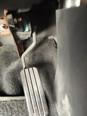 Foto de POTENCIOMETRO PEDAL RENAULT CLIO III 1.5 dCi Diesel FAP (75 CV / 55 KW)