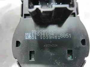 Foto de MANDO LUCES OPEL CROSSLAND X 1.2 (110 CV / 81 KW) referencia 39208051 foto 3