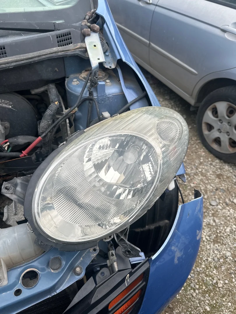 Foto de FARO IZQUIERDO NISSAN MICRA (K12E) 1.2 CAT (65 CV / 48 KW) referencia 26060BG10B