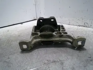 Foto de SOPORTE MOTOR FORD FOCUS BERLINA (CAP) 1.6 TDCi CAT (109 CV / 80 KW) referencia 307396 foto 4
