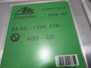 Foto de CENTRALITA ABS BMW SERIE 3 BERLINA (E36) 2.0 24V (150 CV / 110 KW) referencia 34521138219 foto 2
