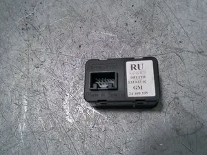 Foto de MANDO ELEVALUNAS DELANTERO IZQUIERDO OPEL MERIVA 1.7 16V DTI CAT (Y 17 DT / LR6) (75 CV / 55 KW) referencia 13363202 foto 2