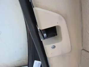 Foto de CERRADURA PUERTA DELANTERA IZQUIERDA MERCEDES-BENZ CLS (BM 219) 3.0 CDI CAT (224 CV / 165 KW) foto 1
