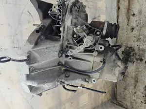 Foto de CAJA CAMBIOS RENAULT CLIO III referencia JR5164 foto 4
