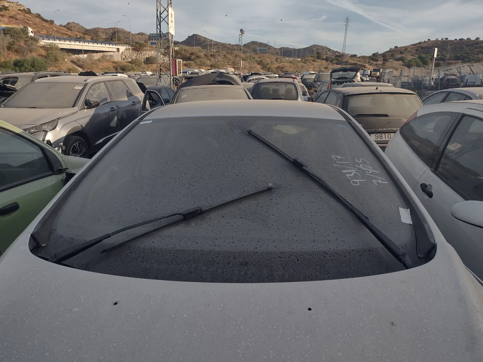 Foto de BRAZO LIMPIA DELANTERO IZQUIERDO PEUGEOT 308 1.6 16V HDi (90 CV / 66 KW) referencia 6429EL