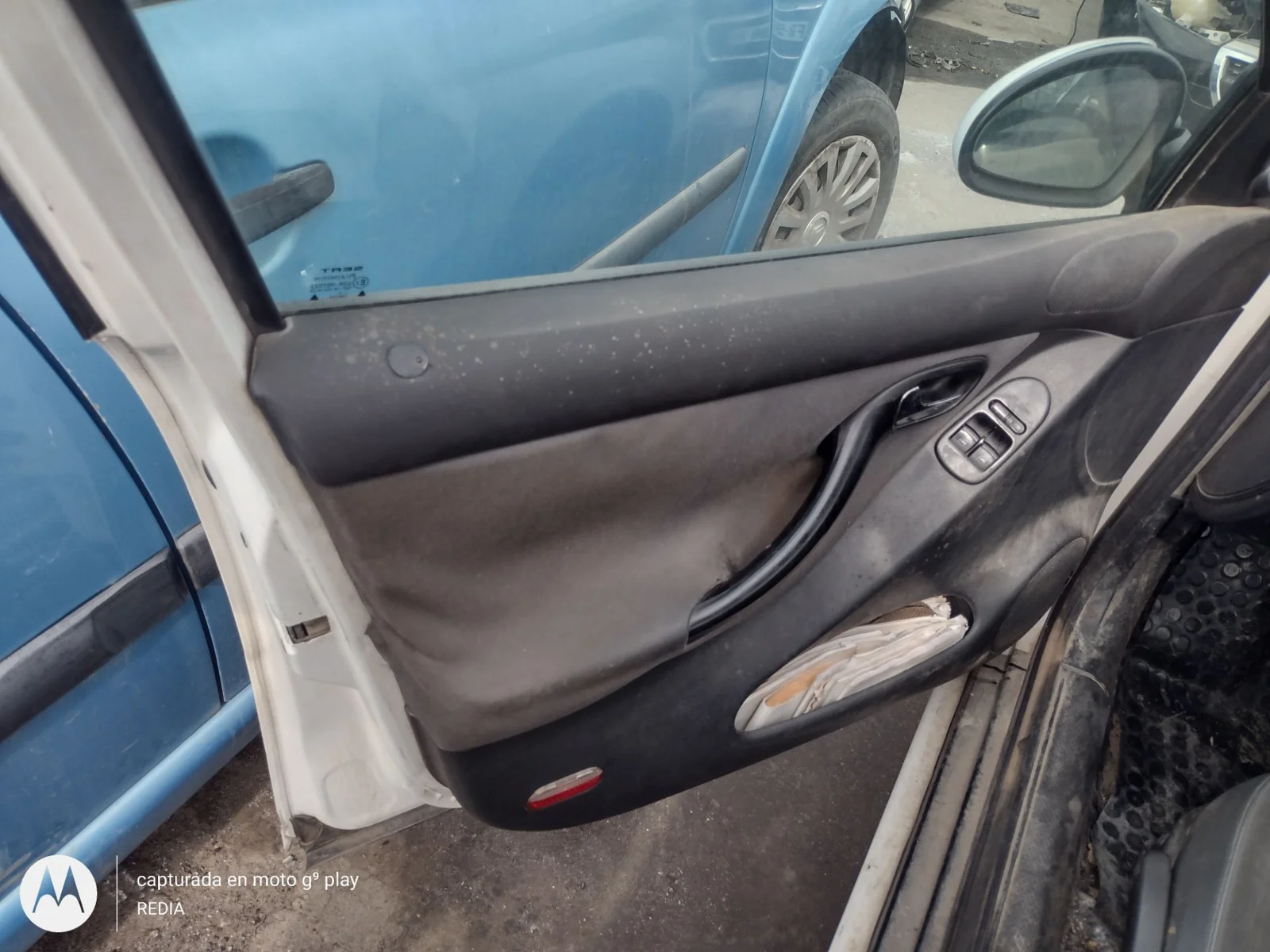 Foto de CERRADURA PUERTA DELANTERA IZQUIERDA SEAT TOLEDO (1M2) 1.9 TDI (90 CV / 66 KW) referencia 3B1837015AP