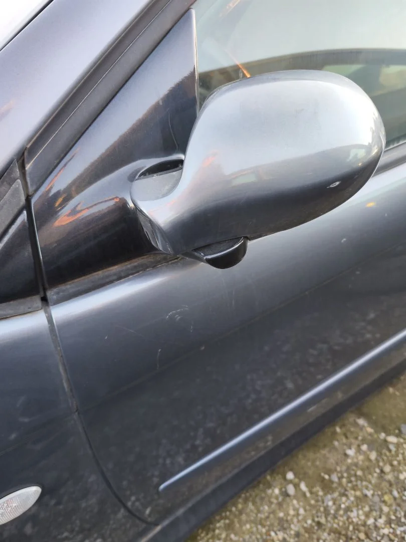 Foto de RETROVISOR IZQUIERDO CITROEN C5 BERLINA 2.0 HDi (109 CV / 80 KW)