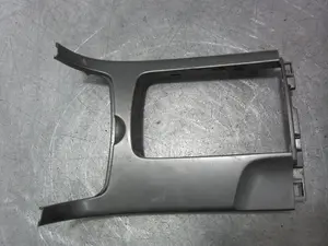 Foto de MOLDURA MAZDA 6 BERLINA (GG) 2.0 CAT (141 CV / 104 KW)