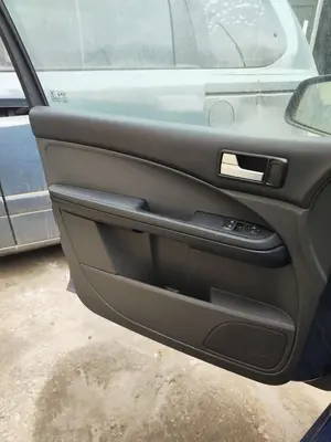 Foto de GUARNECIDO PUERTA DELANTERA IZQUIERDA FORD FOCUS C-MAX (CAP)(2003) 1.8 TDCi Turbodiesel CAT (116 CV / 85 KW) referencia 1453939 foto 3
