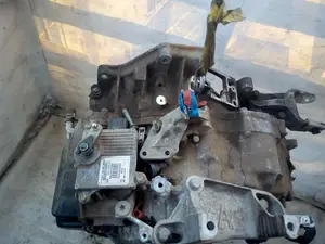 Foto de CAJA CAMBIOS PEUGEOT 407 COUPÉ 2.7 HDi FAP CAT (UHZ / DT17TED4) (204 CV / 150 KW) referencia 20GG07 foto 7