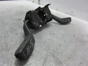 Foto de MANDO MULTIFUNCION SEAT IBIZA BERLINA (6J5) 1.2 TSI (86 CV / 63 KW) referencia 6R0953521G foto 6