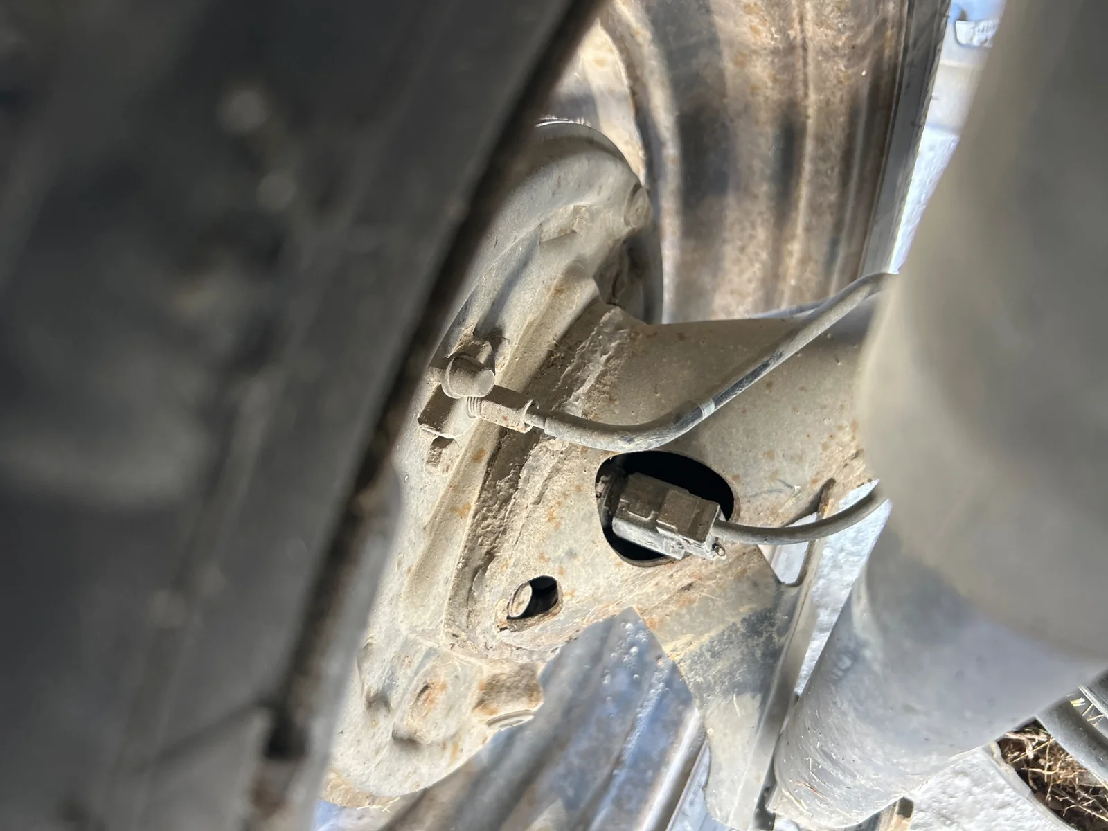 Foto de DISCO DE FRENO TRASERO IZQUIERDO TOYOTA YARIS (KSP9/SCP9/NLP9) 1.3 16V CAT (101 CV / 74 KW) referencia 42431K0010