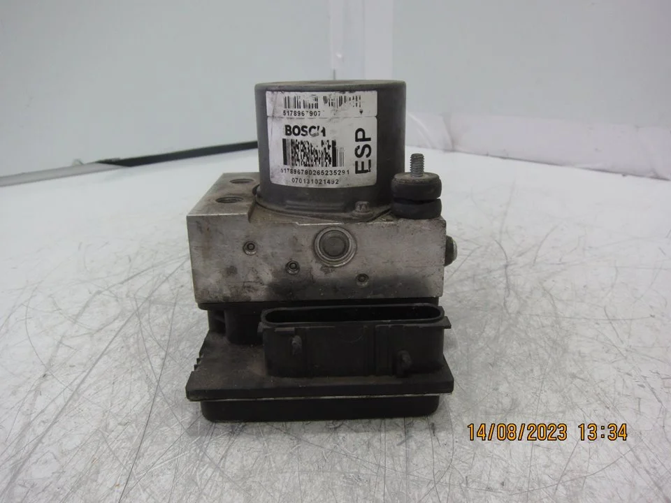 Foto de ABS FIAT II BRAVO (198) 1.9 8V JTD CAT (120 CV / 88 KW) referencia 07013121492
