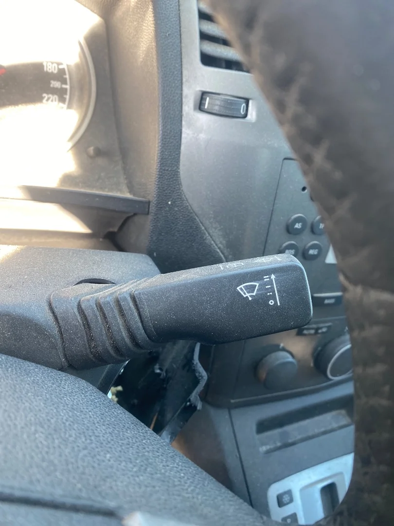 Foto de MANDO MULTIFUNCION OPEL ZAFIRA B 1.9 CDTI (120 CV / 88 KW)