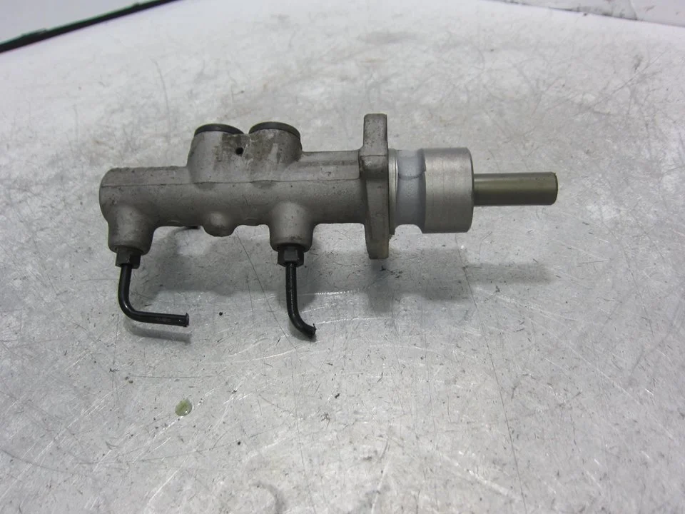 Foto de BOMBA FRENO SEAT IBIZA (6L1) 1.2 (64 CV / 47 KW) referencia X5617