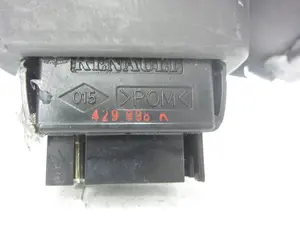 Foto de MANDO ELEVALUNAS DELANTERO DERECHO RENAULT MEGANE I FASE 2 COUPE (DA...) 1.6 (107 CV / 79 KW) referencia 429998R foto 3