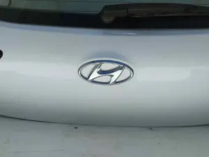 Foto de PORTON TRASERO HYUNDAI I20 (GB) 1.2 16V CAT (84 CV / 62 KW) foto 2