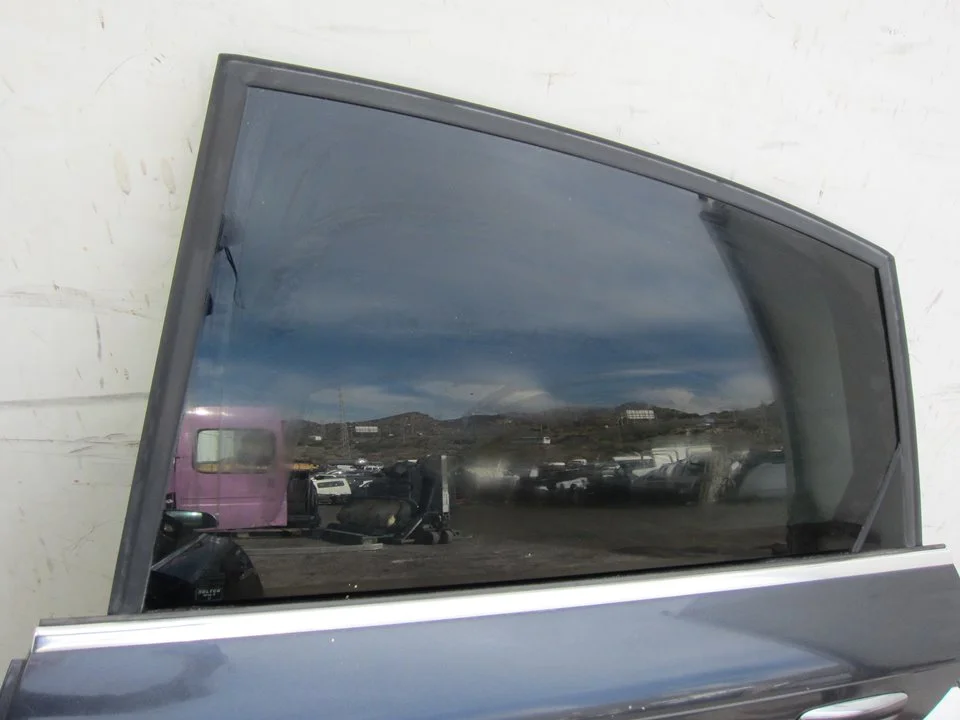 Foto de LUNA TRASERA IZQUIERDA AUDI A6 BERLINA (4F2) 4.2 V8 40V (335 CV / 246 KW) referencia 43R00081
