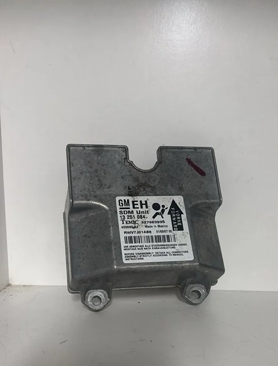 Foto de CENTRALITA AIRBAG OPEL CORSA C referencia 3279639354