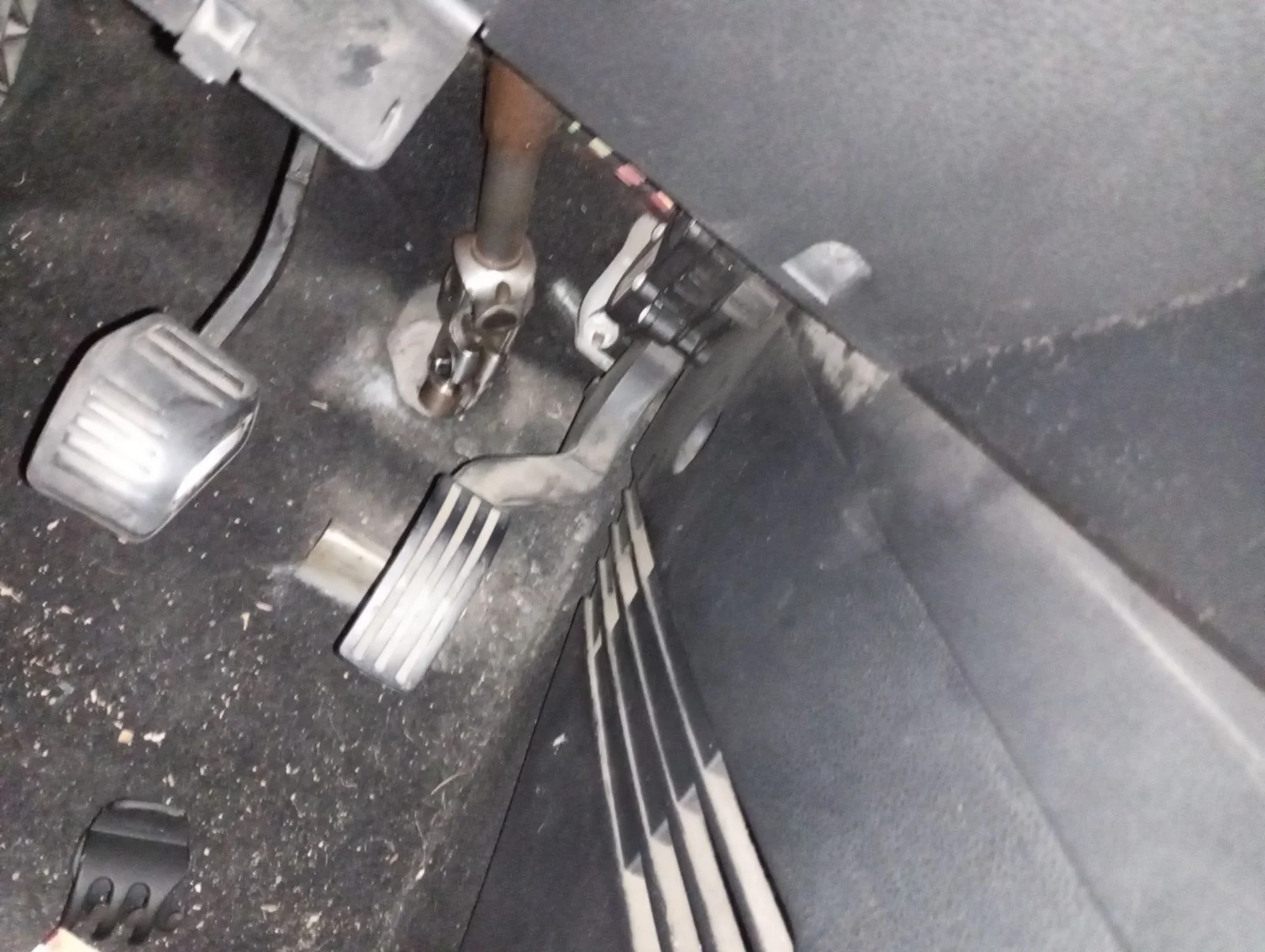 Foto de PEDAL ACELERADOR FORD FIESTA (CBK) 1.4 TDCi CAT (68 CV / 50 KW) referencia 2S619F836AA