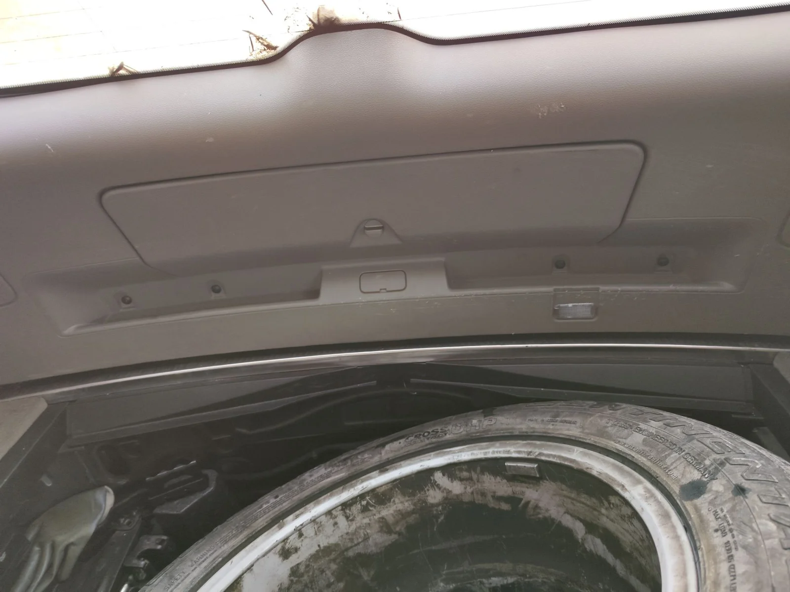Foto de PANEL TRASERO AUDI Q7 (4L) 3.0 V6 24V TDI (233 CV / 171 KW)