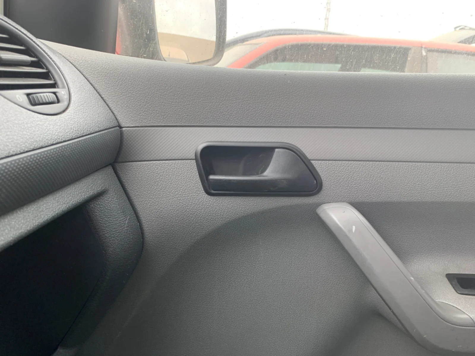 Foto de MANETA INTERIOR DELANTERA DERECHA VOLKSWAGEN CADDY (2K)(02.2004) 2.0 SDI (69 CV / 51 KW)