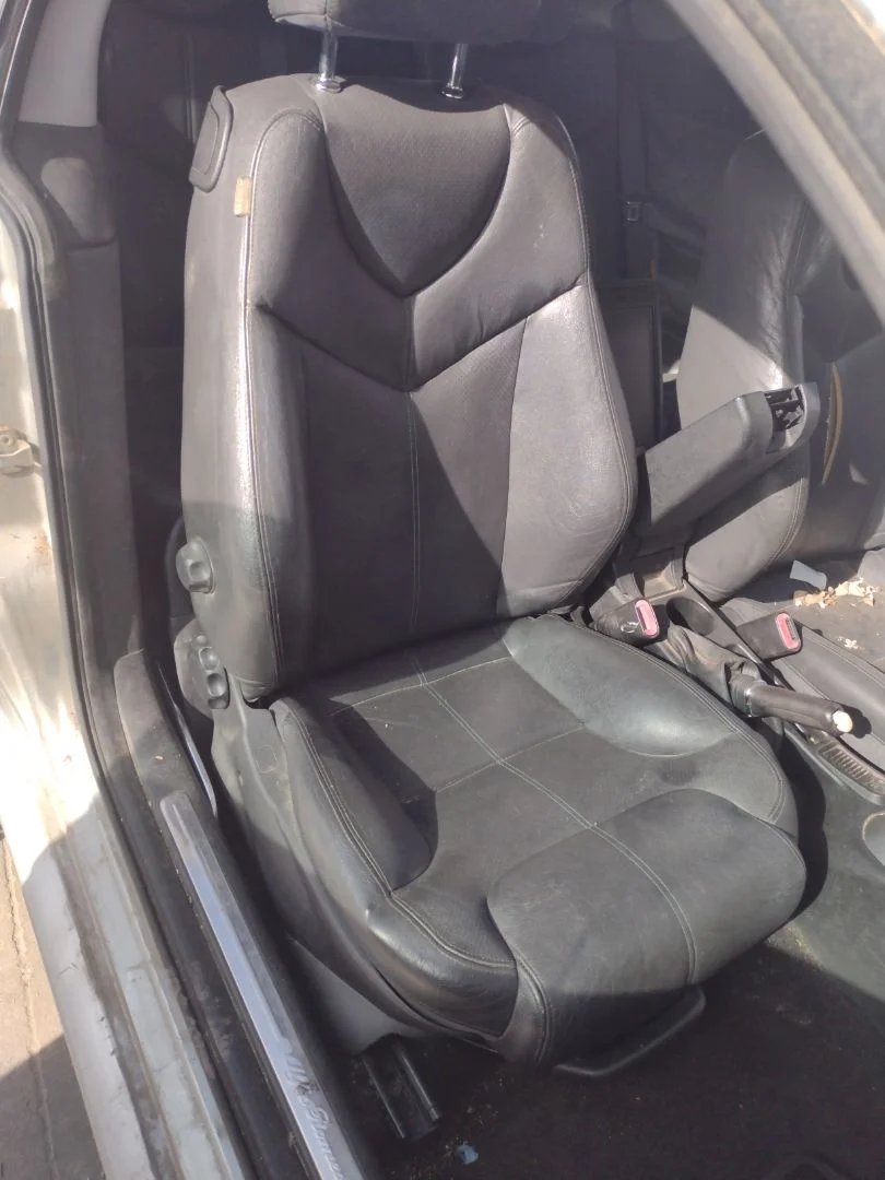 Foto de ASIENTO DELANTERO DERECHO ALFA ROMEO GT (125) 1.9 JTD (M) 16V CAT (150 CV / 110 KW)