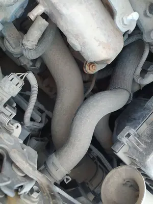 Foto de MANGUERAS INTERCOOLER TOYOTA YARIS (KSP9/SCP9/NLP9) 1.4 Turbodiesel CAT (90 CV / 66 KW)