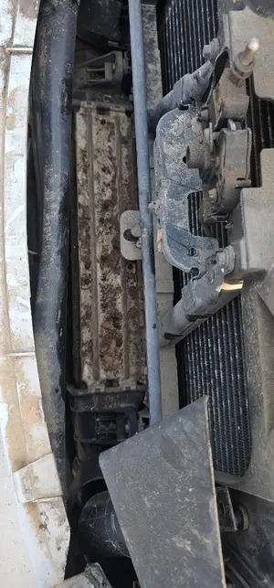 Foto de INTERCOOLER FORD MONDEO BERLINA (GE) 2.0 16V DI TD CAT (116 CV / 85 KW) referencia 1313503