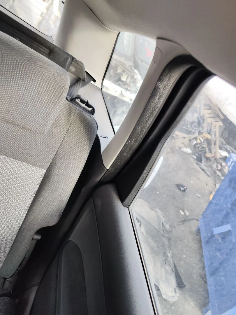 Foto de CINTURON SEGURIDAD TRASERO IZQUIERDO FORD FOCUS C-MAX (CAP)(2003) 1.6 TDCi CAT (109 CV / 80 KW)